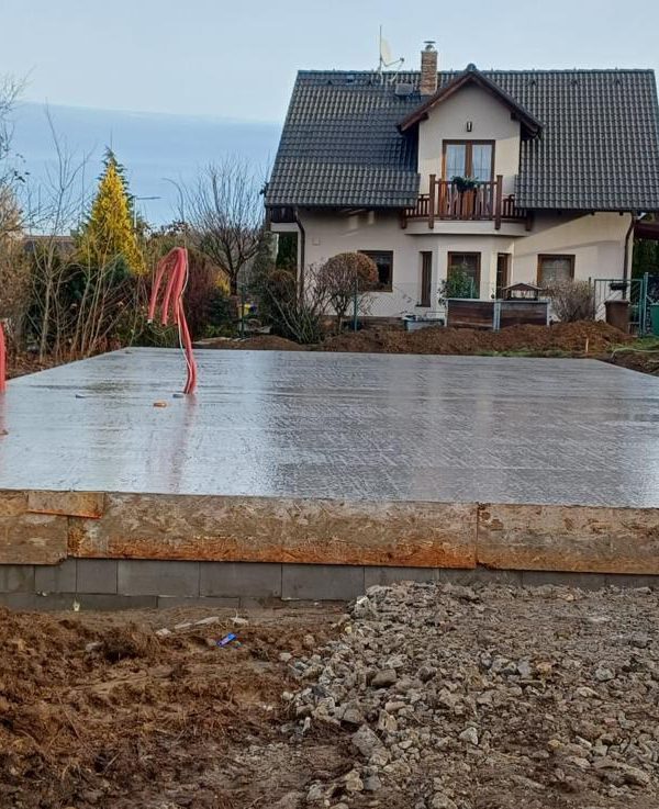 Hotová základová deska